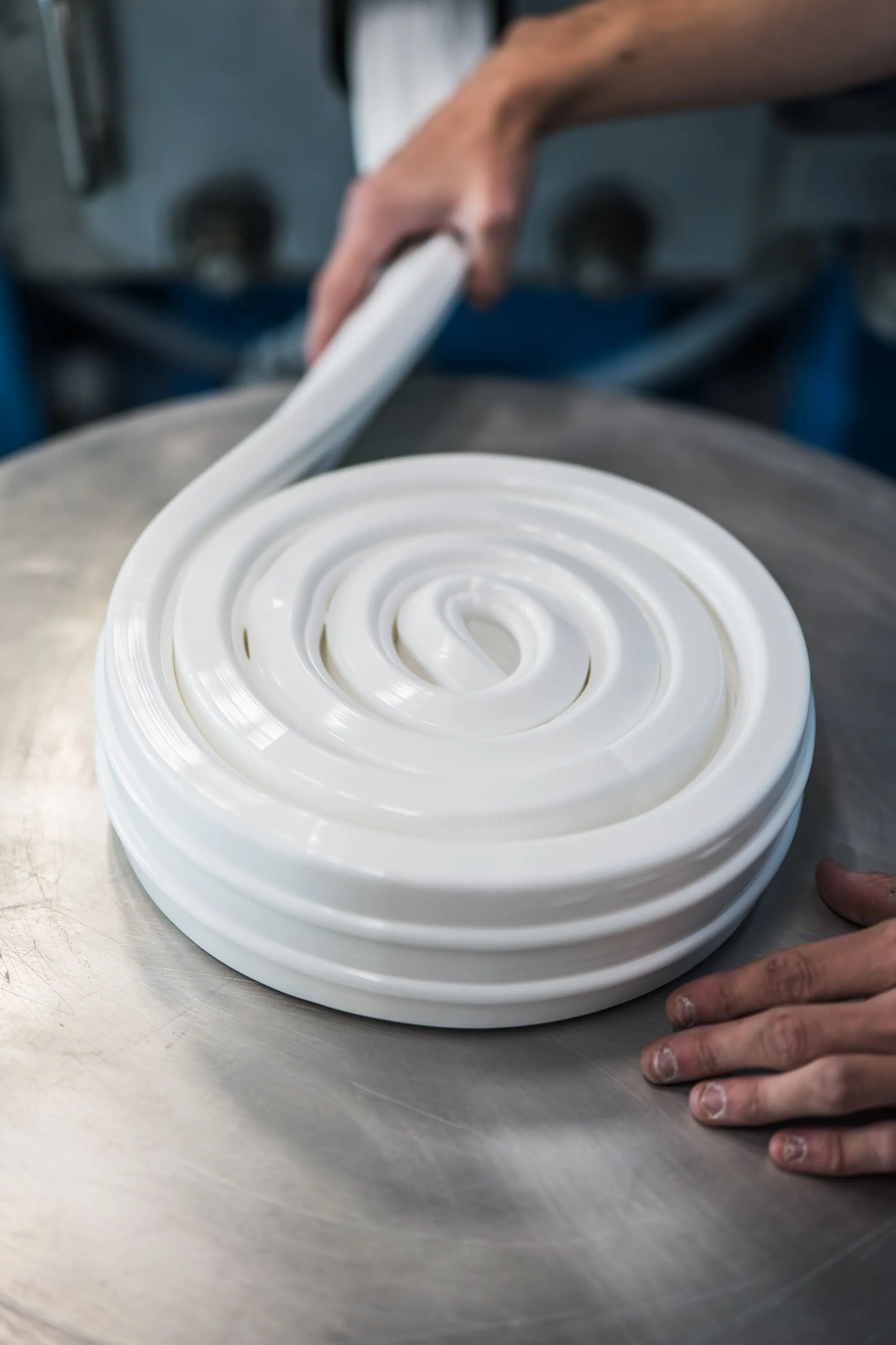 Fabricante europeo de silicona técnica certificada para industria regulada