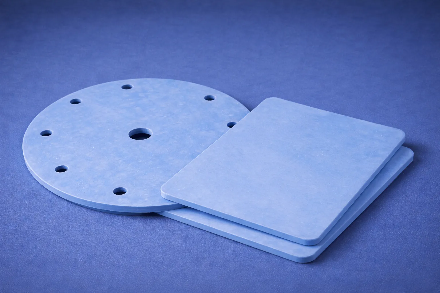 FKM / Viton™ gaskets · chemical resistance to solvents, concentrated acids and petrochemical processes