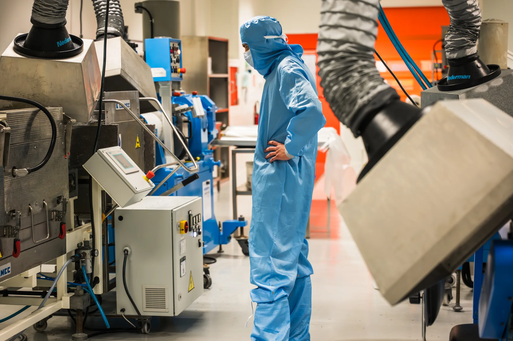 ISO 8 cleanroom